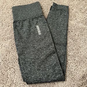 GYMSHARK leggings in GREY, size SMALL